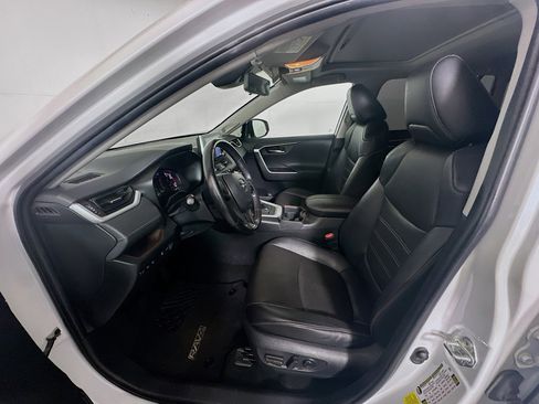 Used 2019 Toyota RAV4 Limited w/ Cold Weather Package image 13