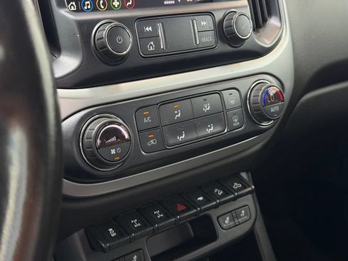 Used 2019 Chevrolet Colorado ZR2 AWD/4WD image 22