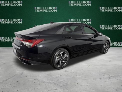 Used 2023 Hyundai Elantra Limited FWD image 7