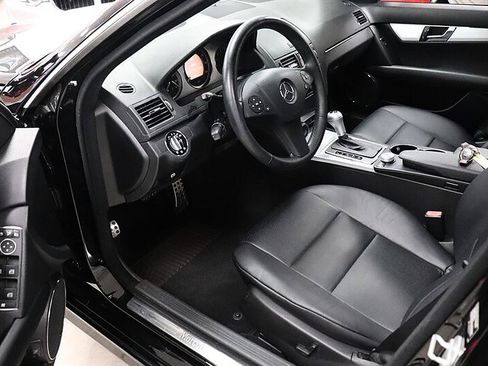 Used 2008 Mercedes-Benz C 300 Sedan image 9