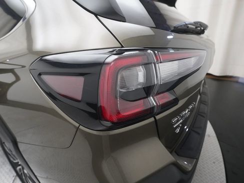 Certified 2024 Subaru Outback Limited image 34