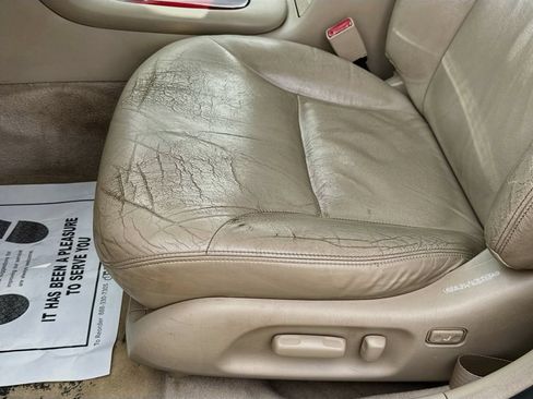 Used 2003 Lexus ES 330 w/ Premium Pkg FWD image 21