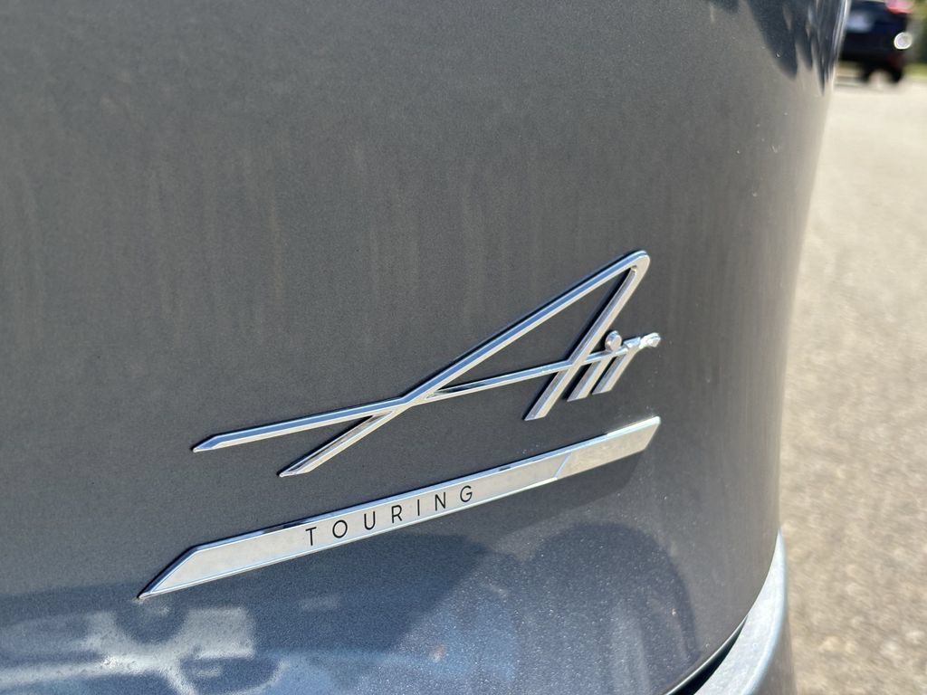Used 2024 Lucid Air Touring AWD/4WD image 11
