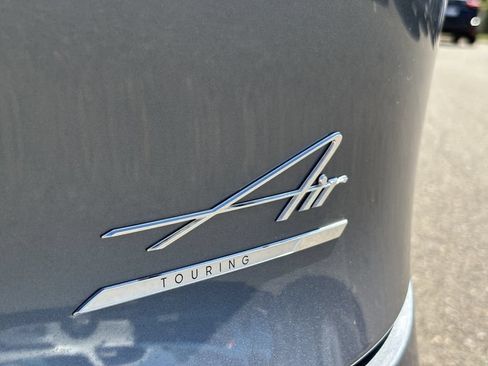 Used 2024 Lucid Air Touring AWD/4WD image 11