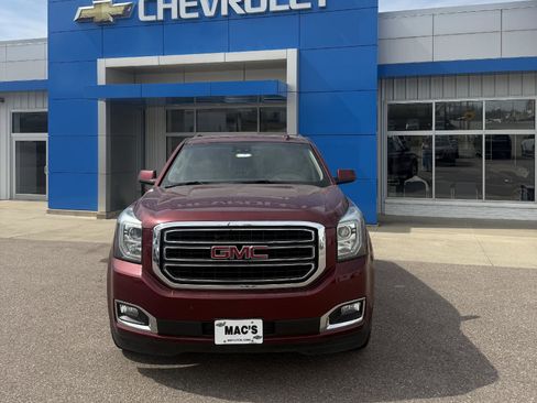 Used 2018 GMC Yukon SLT w/ Open Road Package image 3