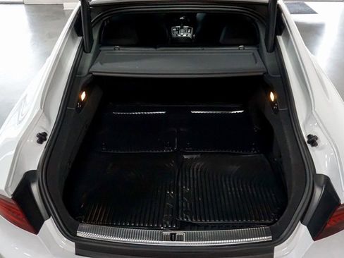 Used 2016 Audi RS 7 Prestige image 39