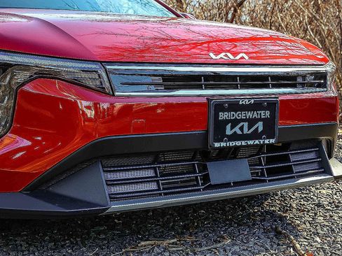 Certified 2025 Kia K4 EX image 27