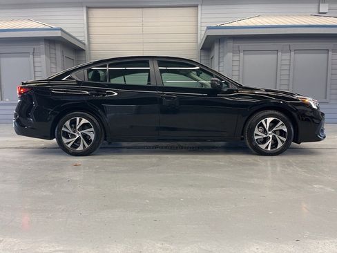 Certified 2025 Subaru Legacy Premium image 8