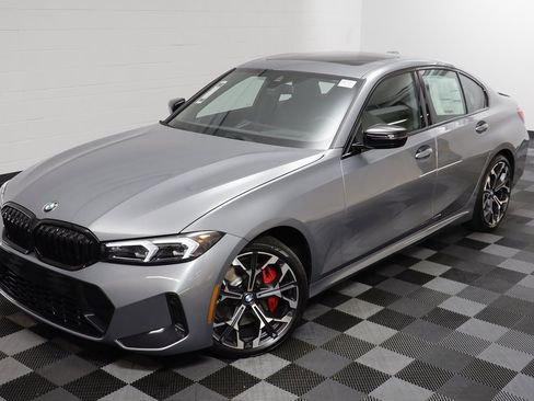 New 2026 BMW 330i xDrive Sedan w/ M Sport Package image 2