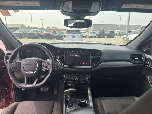 Used 2025 Dodge Durango GT AWD/4WD image 28