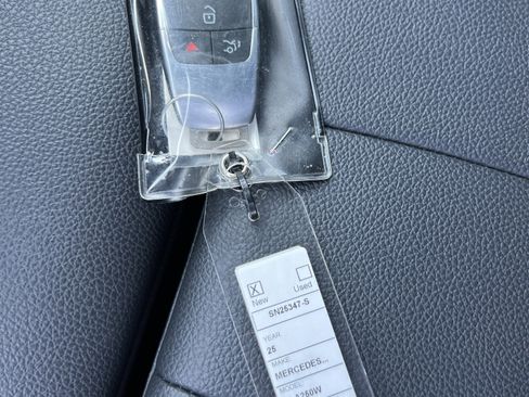 Certified 2025 Mercedes-Benz GLA 250 image 38