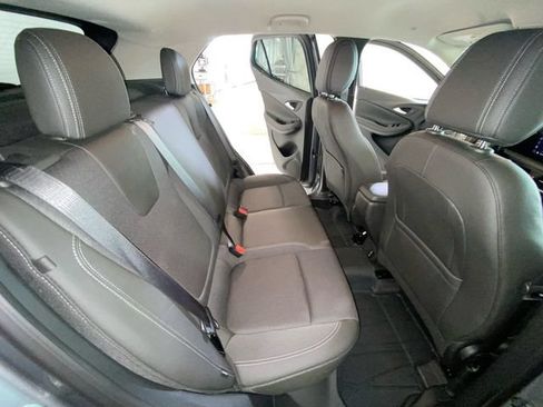 Used 2024 Buick Encore GX Preferred AWD/4WD image 31