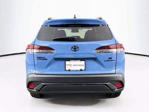 Used 2026 Toyota Corolla Cross AWD Hybrid w/ Moonroof Package image 11
