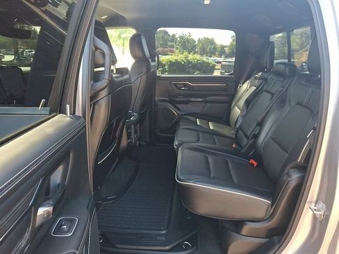 Used 2022 RAM 1500 Limited w/ Body Color Bumper Group AWD/4WD image 12
