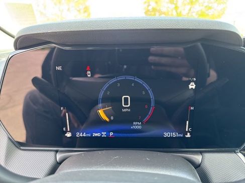 Used 2025 Chevrolet TrailBlazer LT AWD/4WD image 18