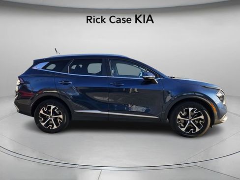 Used 2023 Kia Sportage EX image 4