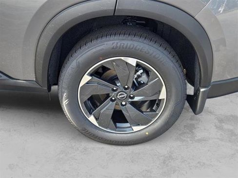 New 2026 Nissan Rogue SV w/ SV Premium Package image 4