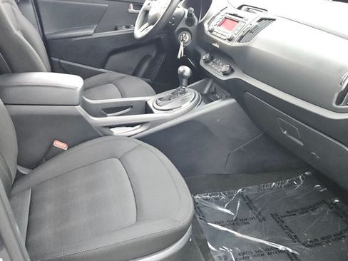 Used 2012 Kia Sportage LX FWD image 18