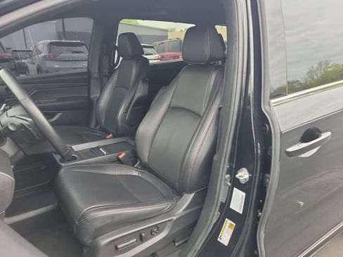 Used 2024 Honda Odyssey Sport image 19