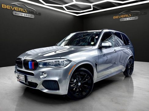Used 2018 BMW X5 xDrive50i AWD/4WD image 1