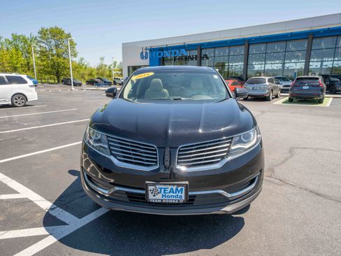Used 2016 Lincoln MKX Reserve w/ Technology Package AWD/4WD image 2