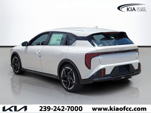 New 2026 Kia K4 GT-Line Turbo FWD image 4