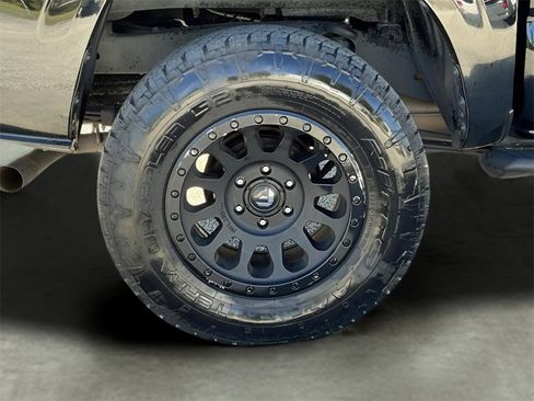 Used 2021 Toyota Tacoma SR image 36