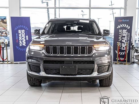 Used 2021 Jeep Grand Cherokee L Laredo w/ Luxury Tech Group I AWD/4WD image 2