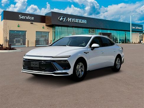 New 2025 Hyundai Sonata SE image 1