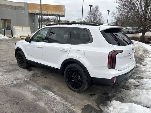Certified 2025 Kia Telluride SX Prestige X-Line image 4