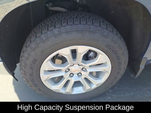 Used 2024 Chevrolet Silverado 1500 LTZ AWD/4WD image 10