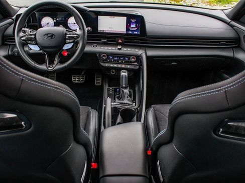 Used 2024 Hyundai Elantra N image 36