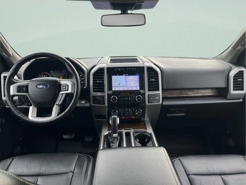 Used 2019 Ford F150 Lariat image 25
