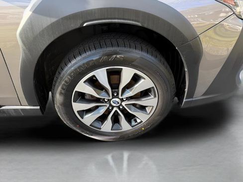 Used 2024 Subaru Outback Limited AWD/4WD image 28