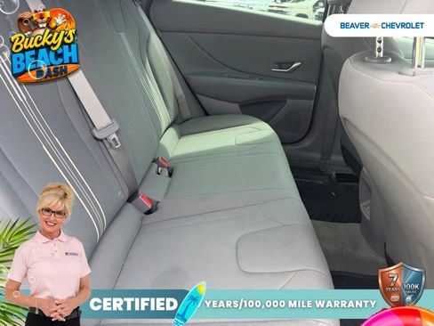 Used 2024 Hyundai Elantra SEL FWD image 10