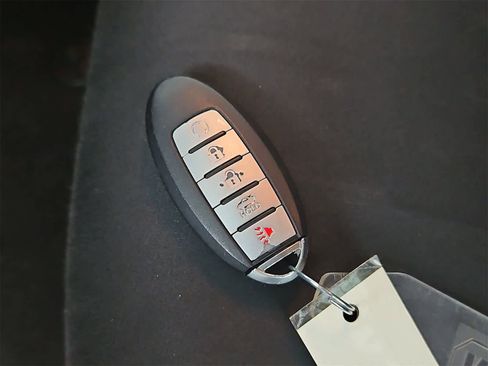 Used 2023 Nissan Altima 2.5 SV image 35