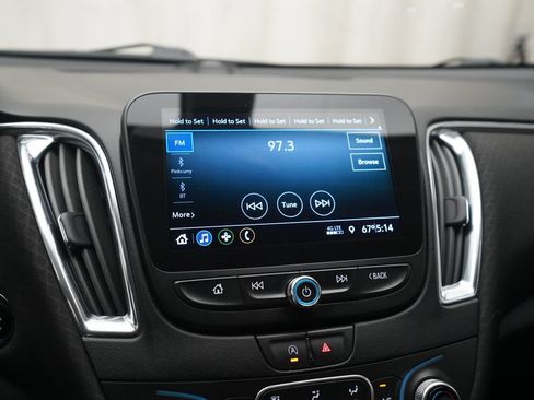 Used 2020 Chevrolet Malibu LT FWD image 6