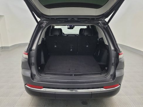 Used 2022 Jeep Grand Cherokee Limited 4xe image 29