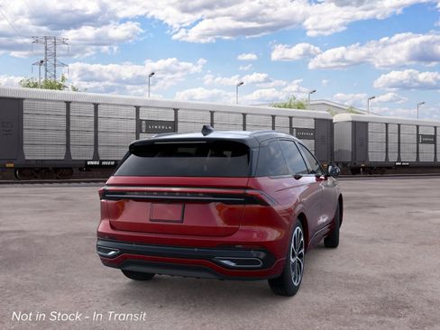 New 2026 Lincoln Nautilus Reserve AWD/4WD image 8