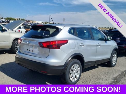 Used 2018 Nissan Rogue Sport S AWD/4WD image 7