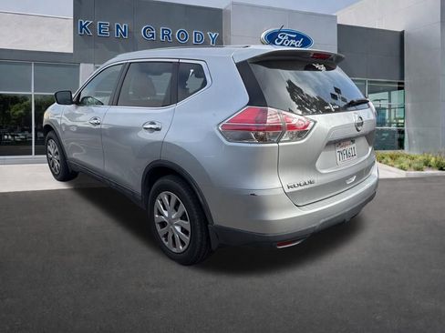 Used 2014 Nissan Rogue S image 4
