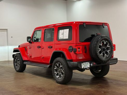Used 2024 Jeep Wrangler Unlimited Sahara w/ Safety Group AWD/4WD image 25