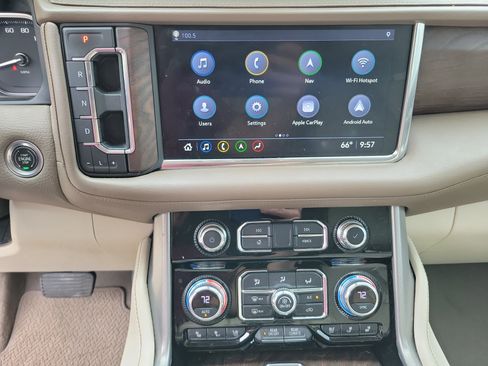 Used 2021 GMC Yukon XL Denali RWD image 6