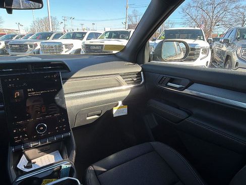 New 2026 GMC Terrain Elevation w/ Elevation Premium Package image 28