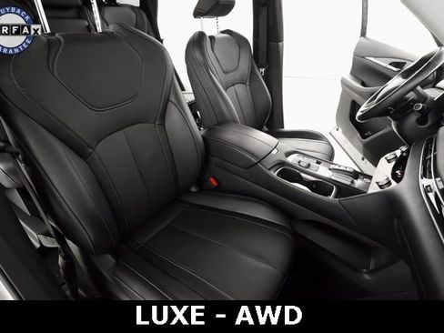Used 2023 INFINITI QX60 Luxe image 11