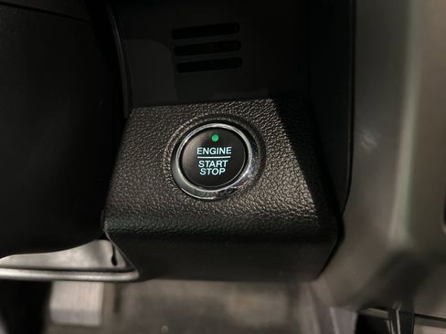 Used 2015 Ford F150 Lariat w/ Equipment Group 502A Luxury image 20