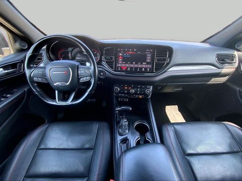 Used 2024 Dodge Durango GT RWD image 16