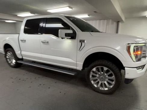 Used 2021 Ford F150 Limited image 2