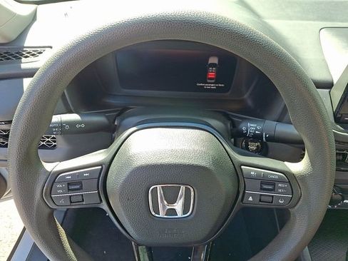 Used 2024 Honda Accord LX image 18