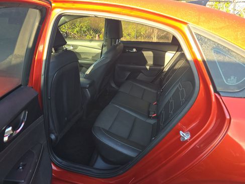 Used 2021 Kia Forte GT-Line image 15